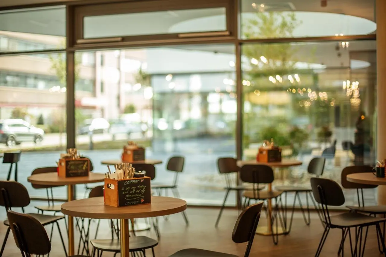 Holiday Inn - The Niu, Mesh Stuttgart Messe By Ihg